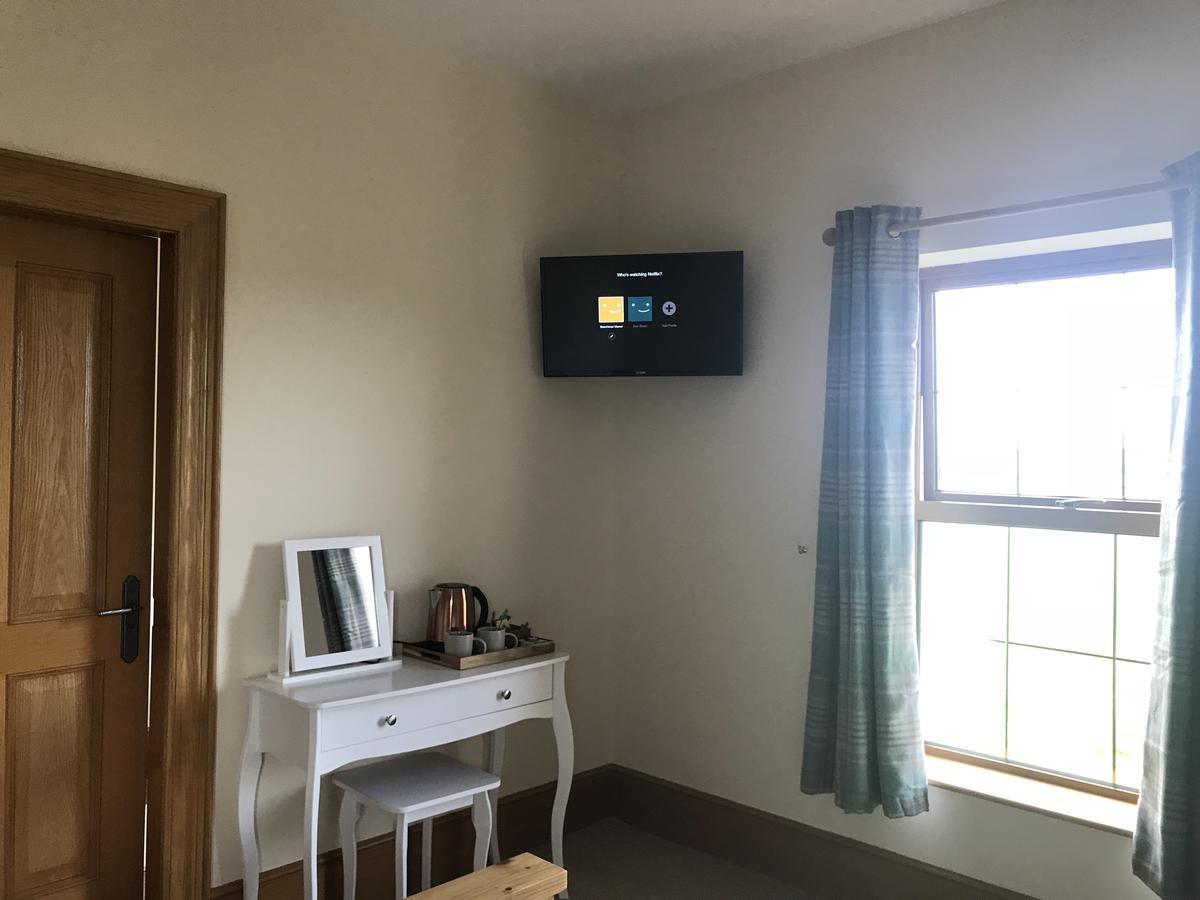 Beechtree Manor Panzió Cullybackey Kültér fotó